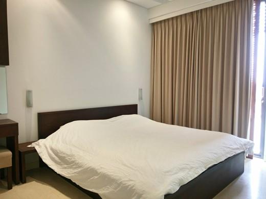 seviced apartment for rent in district 1 D199410 (1)